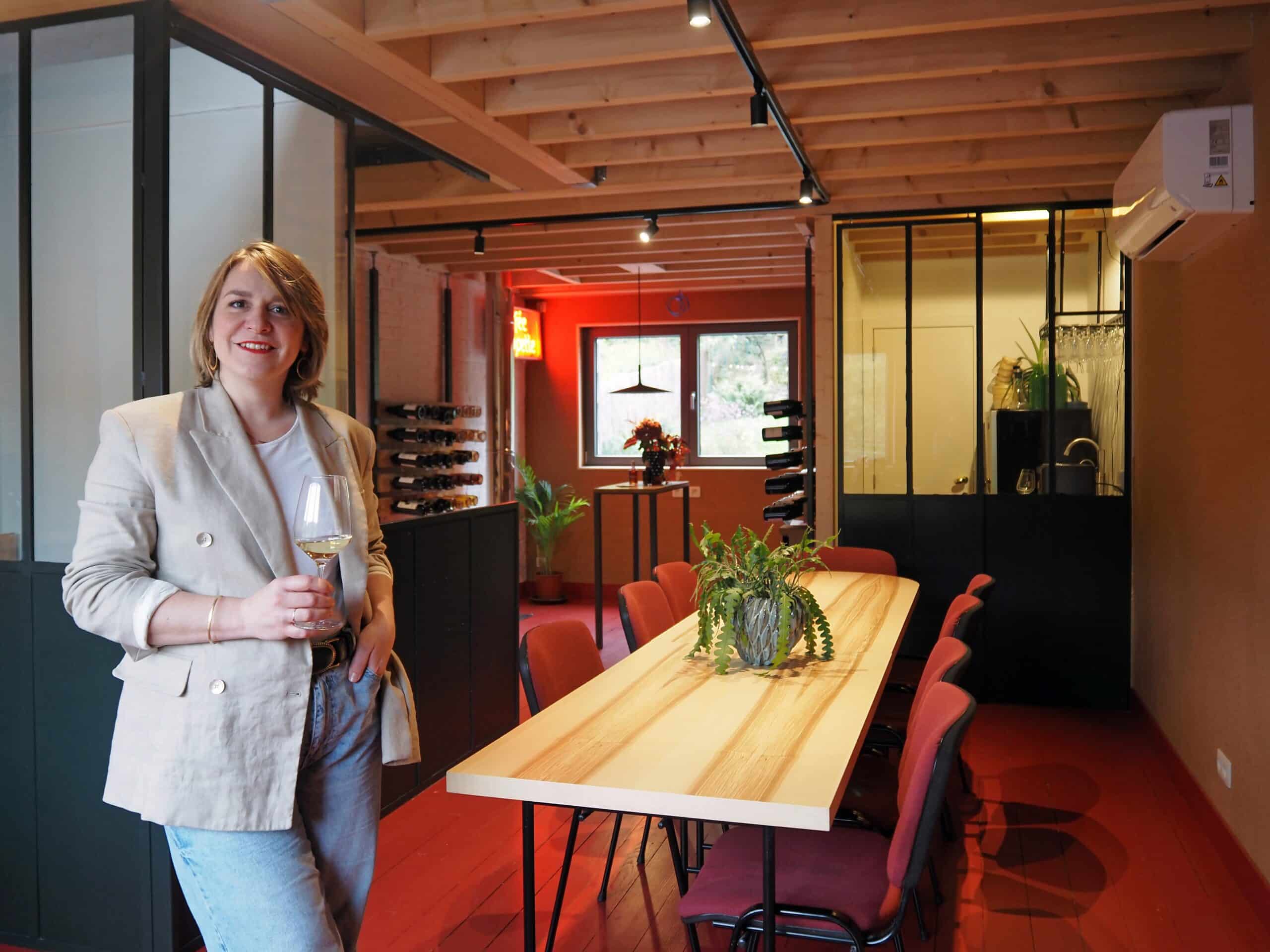 La Fée Pompette dans son atelier de dégustation